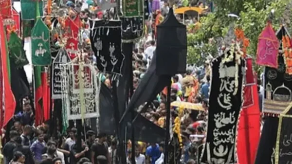 রাজধানীতে কঠোর নিরাপত্তায় তাজিয়া মিছিল: আশুরার শোক পালনে শিয়া সম্প্রদায়