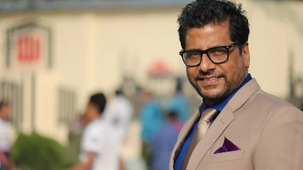 Anis Alamgir