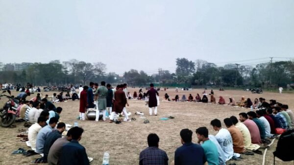 জাবিতে গাইবান্ধা জেলা সমিতির ইফতার: নবীন-প্রবীণ শিক্ষার্থীদের মিলনমেলা