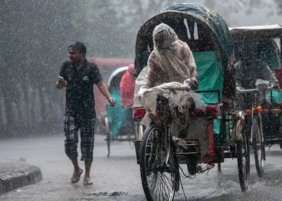 Rain in Dhaka