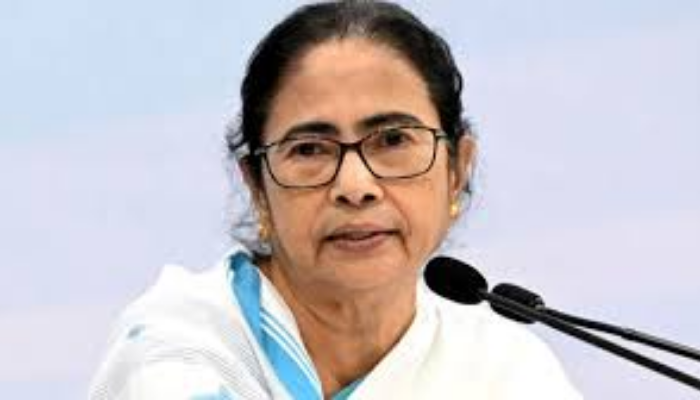 West Bengal CM Slams Delhi Police for Calling Bengali a ‘Bangladeshi Language’ West Bengal CM Slams Delhi Police for Calling Bengali a ‘Bangladeshi Language’