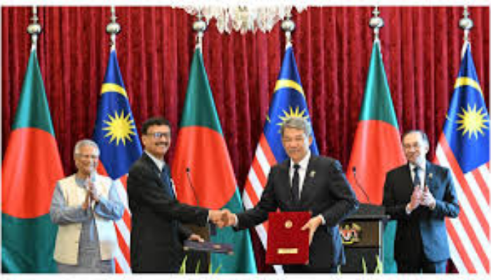 Yunus-Anwar Summit Sees 5 MoUs and 3 Exchange Notes Signed