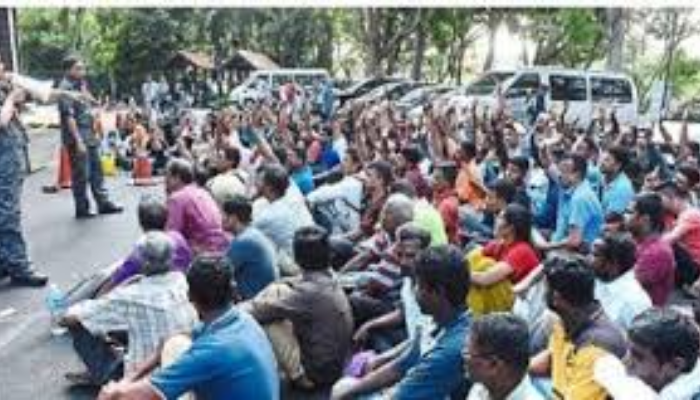 Malaysia detains 770 migrants in one night, including illegal gambling suspects Malaysia detains 770 migrants in one night, including illegal gambling suspects