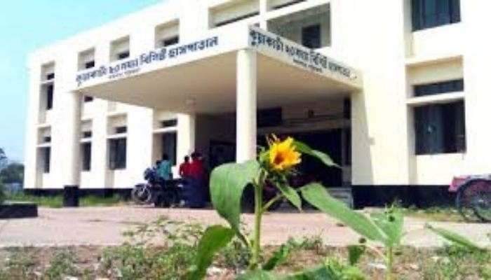 Kuakata hospital runs without doctors, patients return untreated Kuakata hospital runs without doctors, patients return untreated