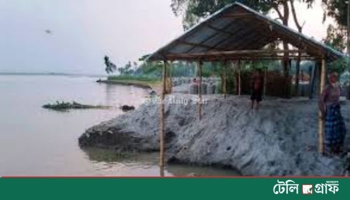 River Erosion Ravages Northern Bangladesh: Hundreds Homeless as Teesta and Brahmaputra Devour Land River Erosion Ravages Northern Bangladesh: Hundreds Homeless as Teesta and Brahmaputra Devour Land
