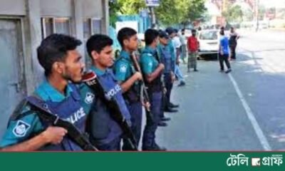 Constables Seen Carrying SMGs in Chattogram Amid Fears of Unrest During Lockdown