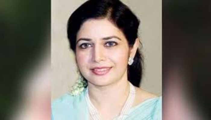 Dr. Zubaida Rahman Arrives in Dhaka
